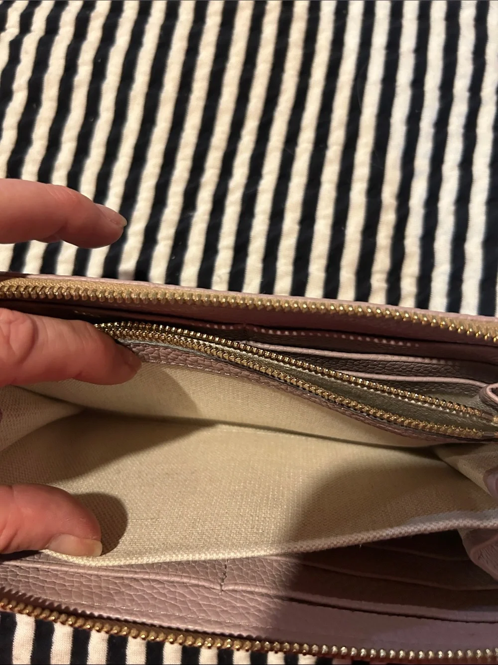 Dooney & Bourke Dusty Rose Pebbled Leather Zip Wallet
